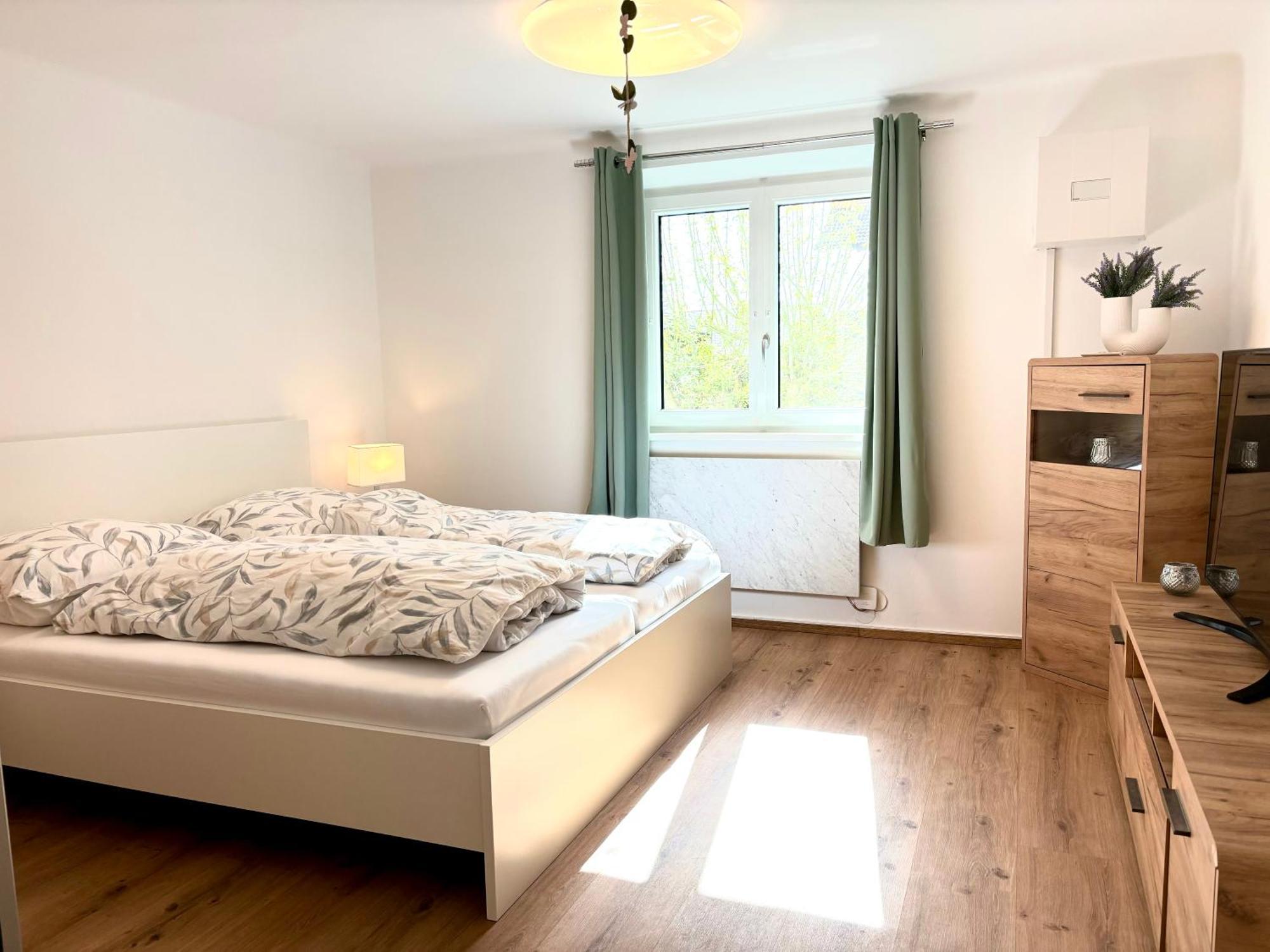 Gaesthaus "Seeblick" Seekirchen am Wallersee Δωμάτιο φωτογραφία